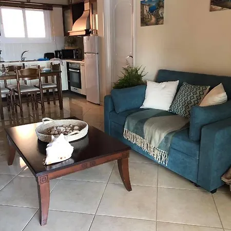 Yiannis Seafront Villa Paleokastritsa فيلة باليوكاستريتسا